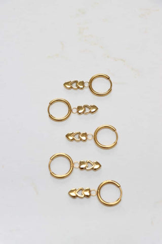 Single open heart hoop gold