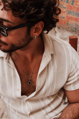 Oval black necklace silver