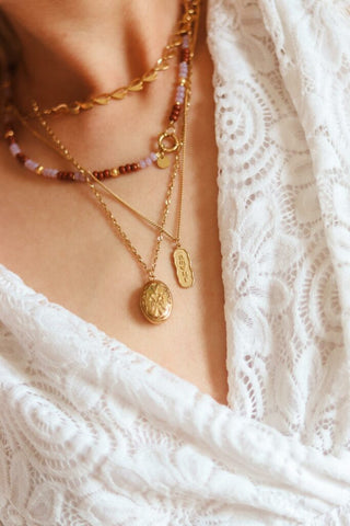 Half heart necklace gold