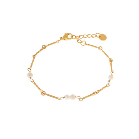 Pearl pearl pearl bracelet gold