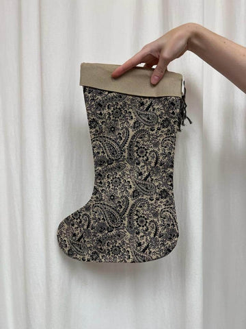 Printed christmas stocking - beige/dark blue