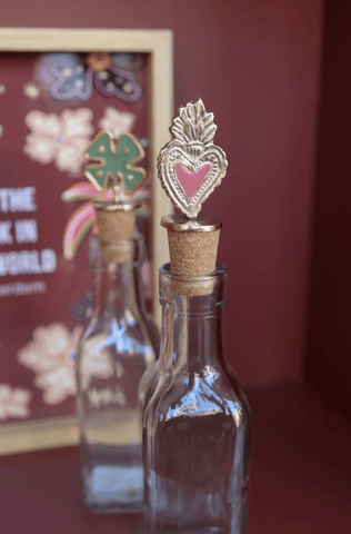 Bottle stopper lucky heart fire