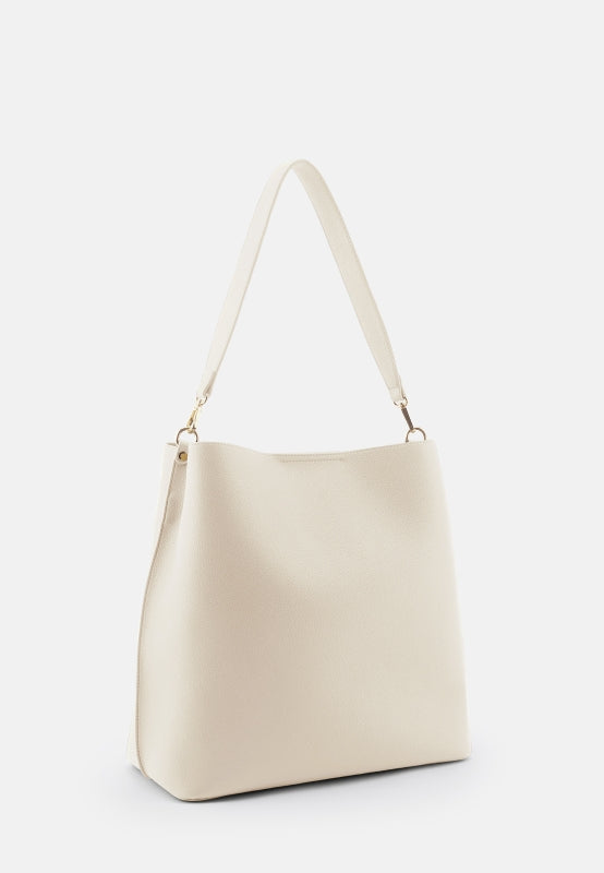 Meloy Hobo soft cream