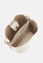 Meloy Hobo soft cream