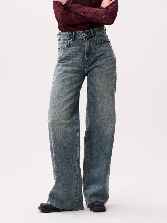 Loose fit jeans with strass