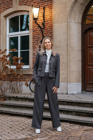 Slffitted Camilla short blazer - black structure