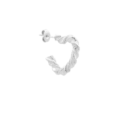 Single twisted love hoop silver