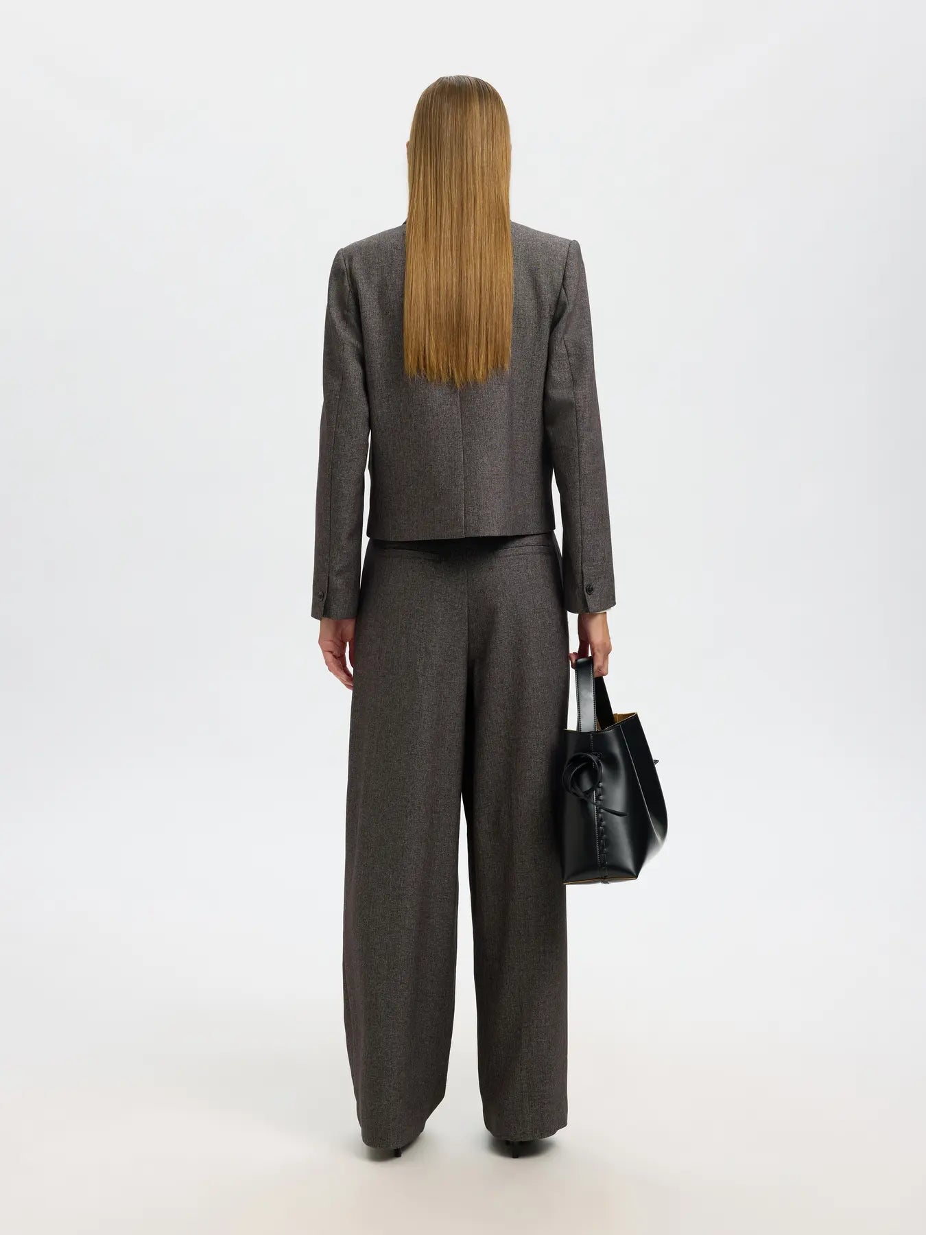 Slffitted Camilla short blazer - black structure