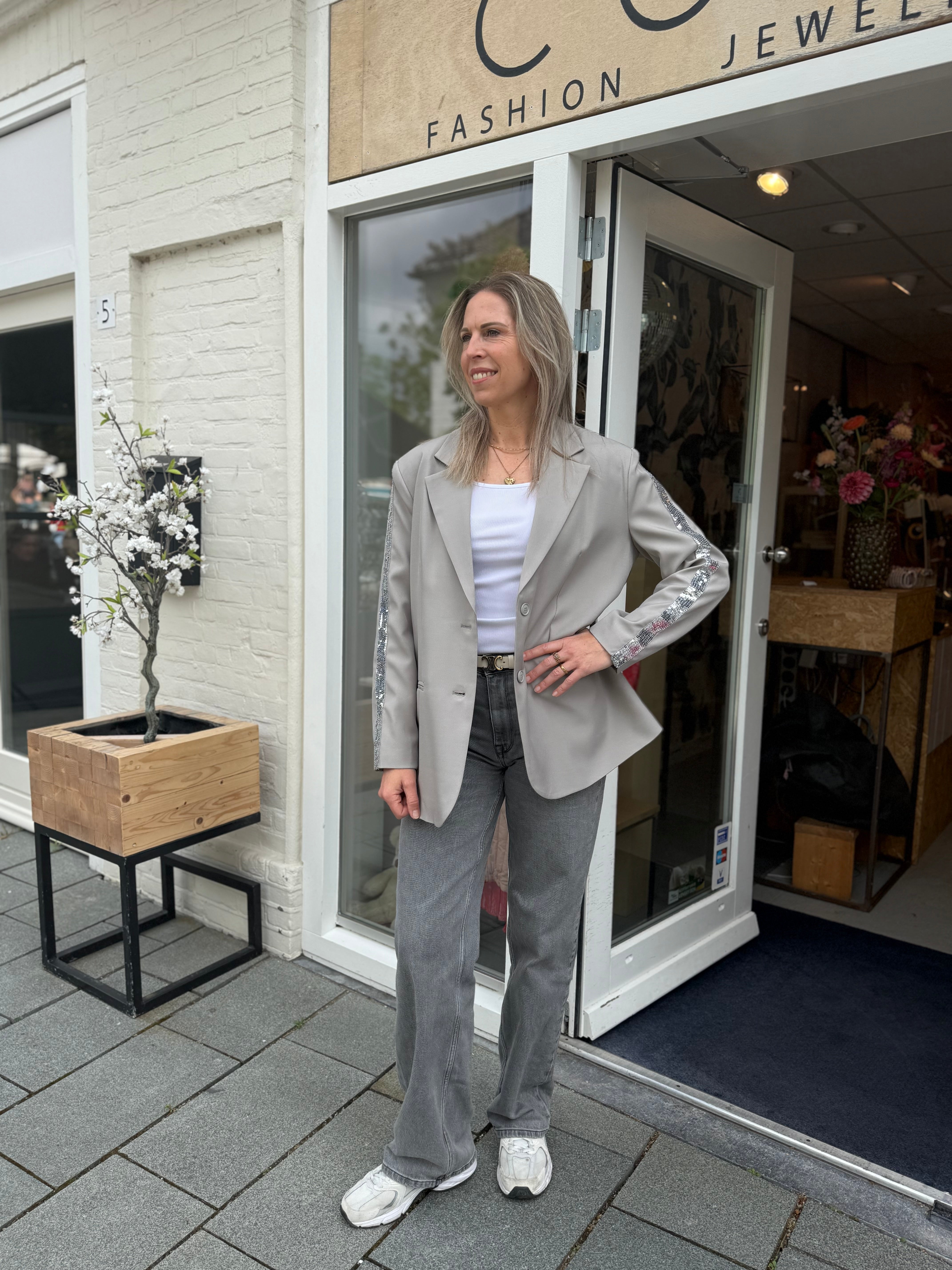 Blazer with sequin BODI