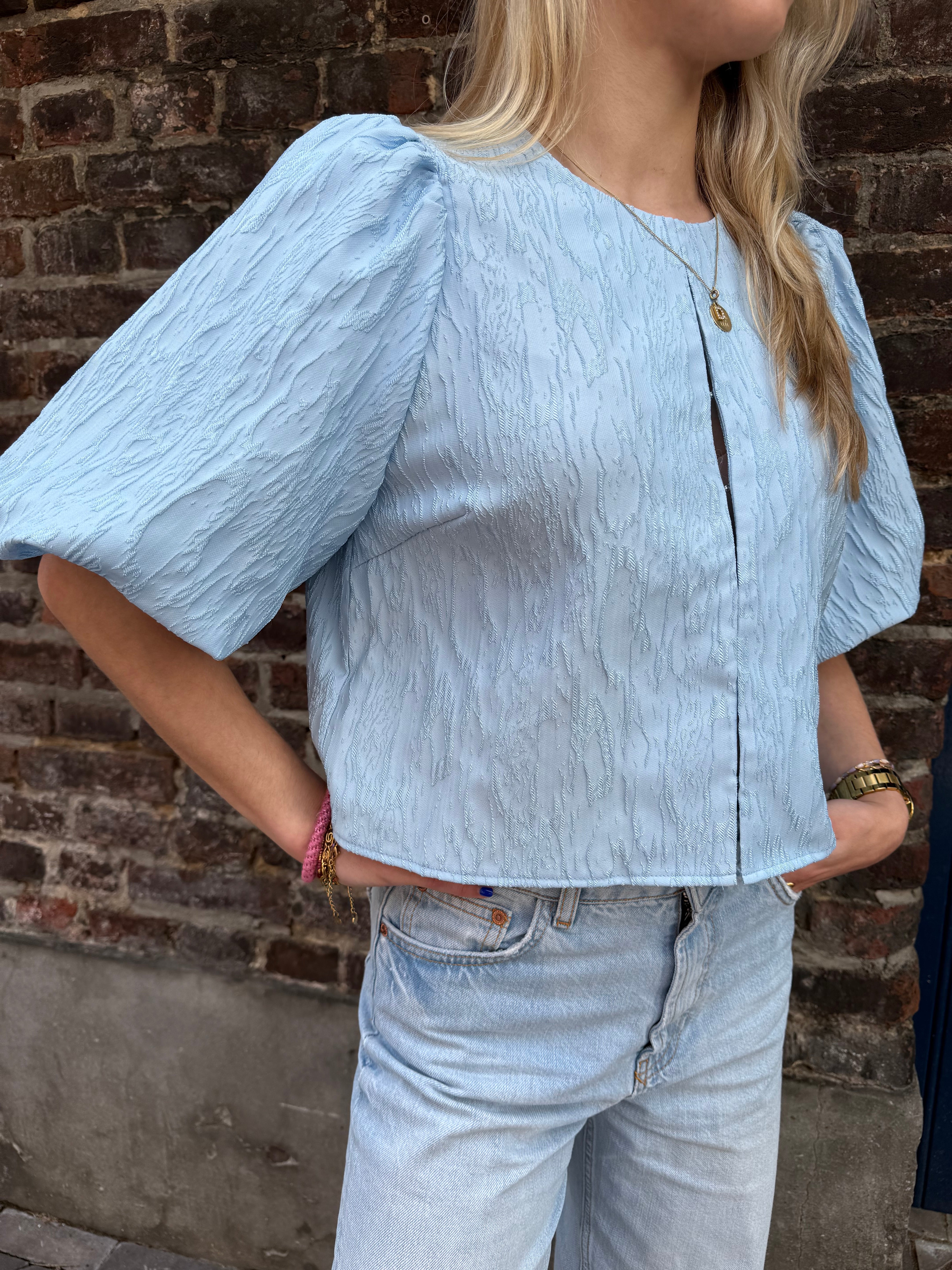 YASMINU 2/4 SHORT TOP S.