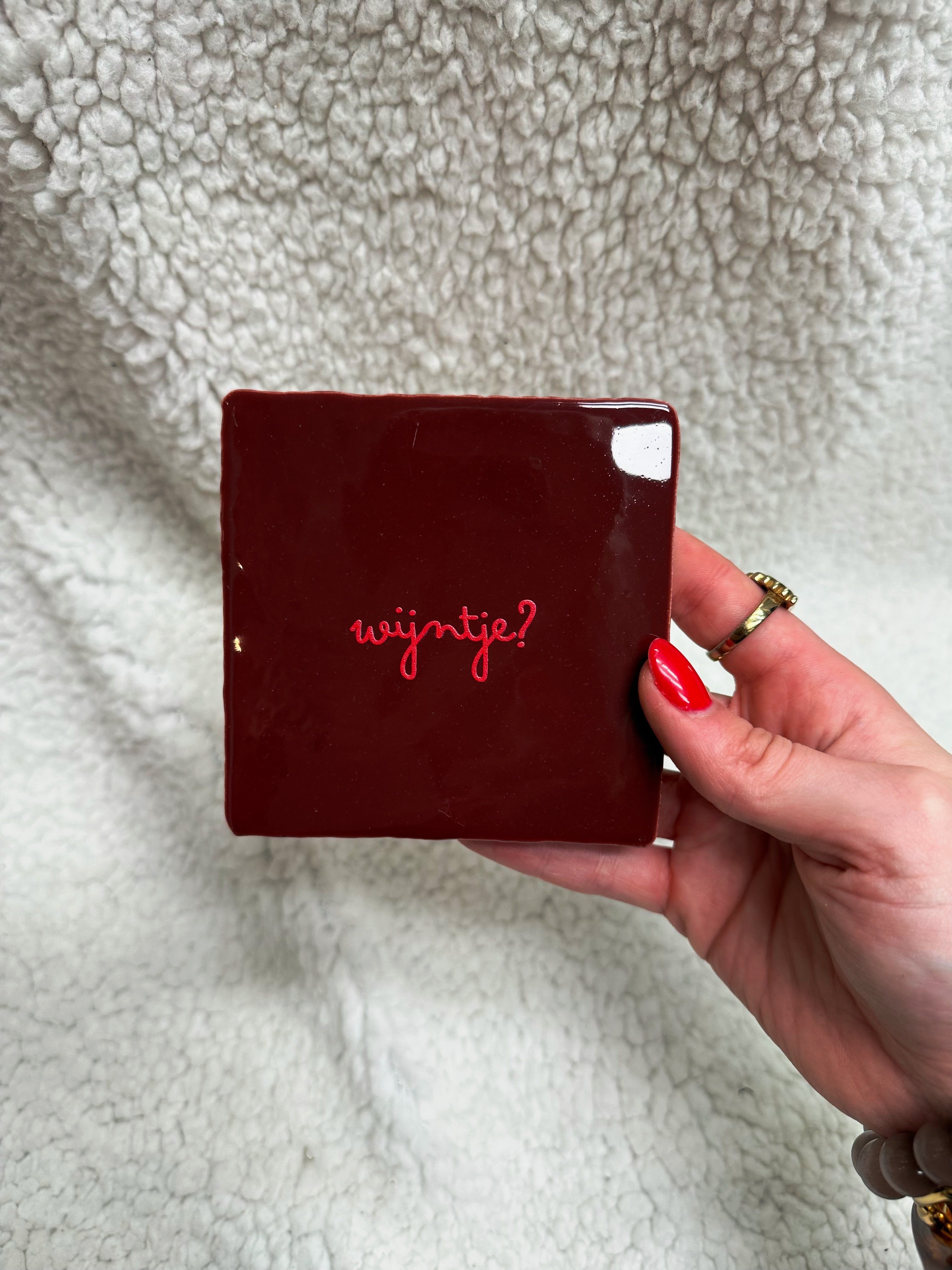 Tegel - Wijntje - Rood