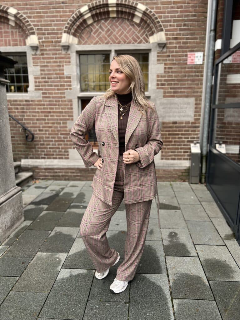 Yaseyra ls blazer - rose violet