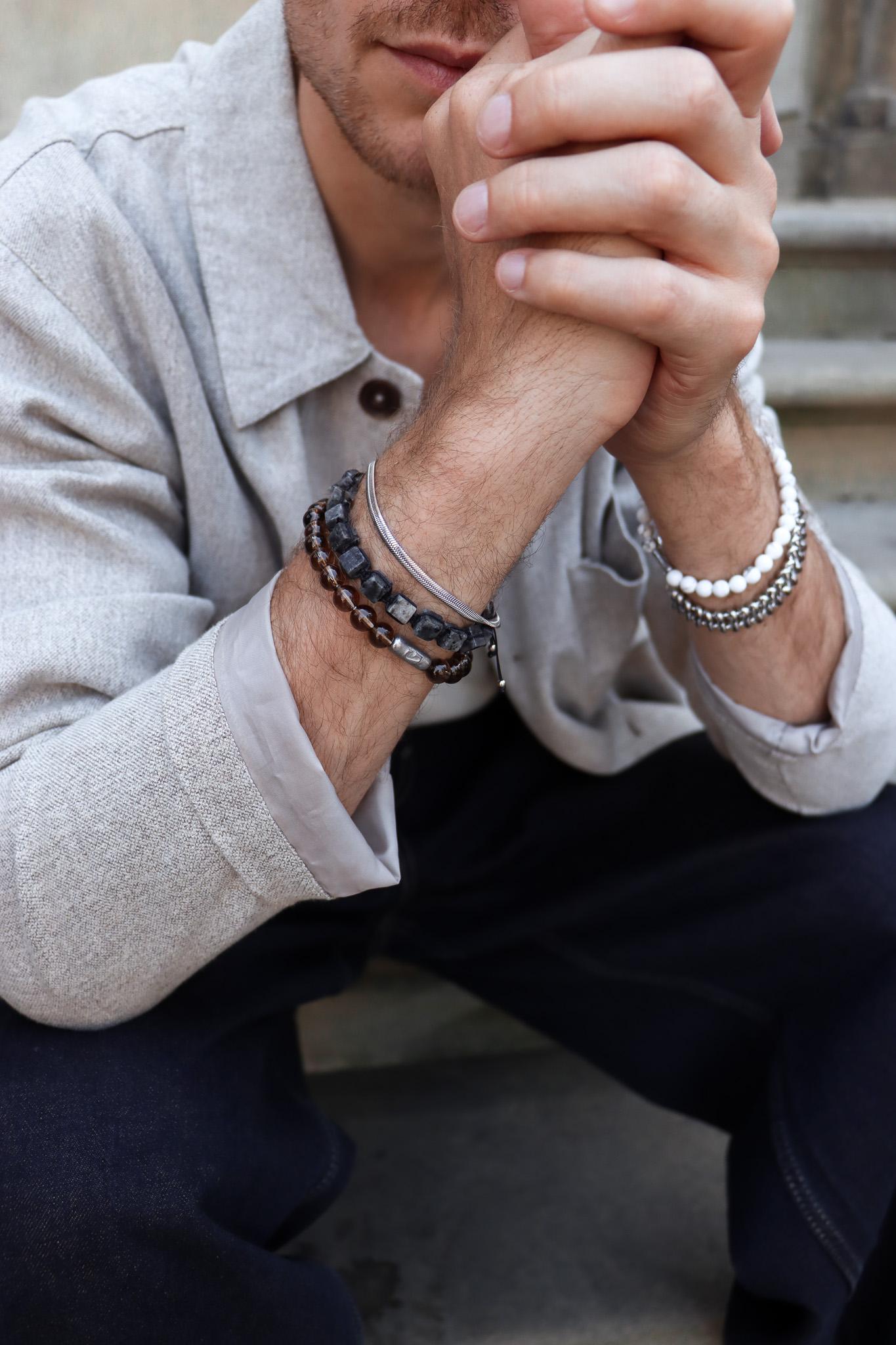 Black square bracelet silver