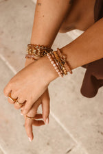 Brown beads bracelet gold