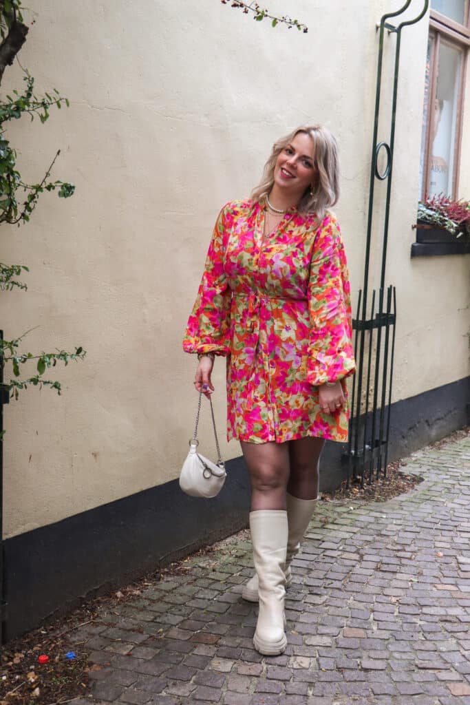 Dress Loa – fuchsia green flower