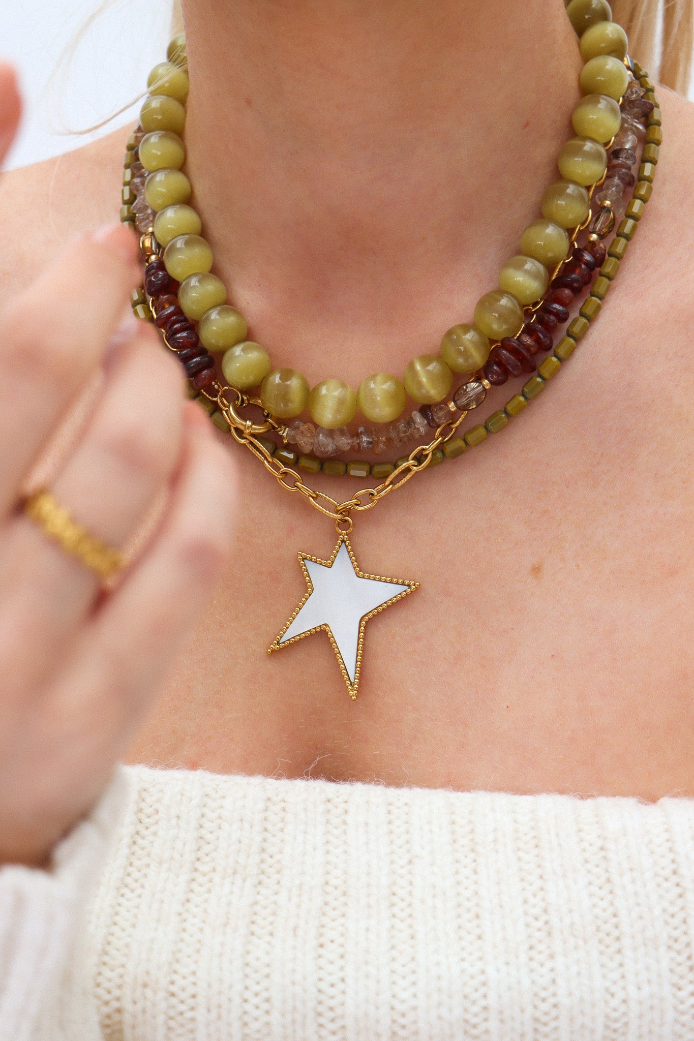 Wild grove necklace gold