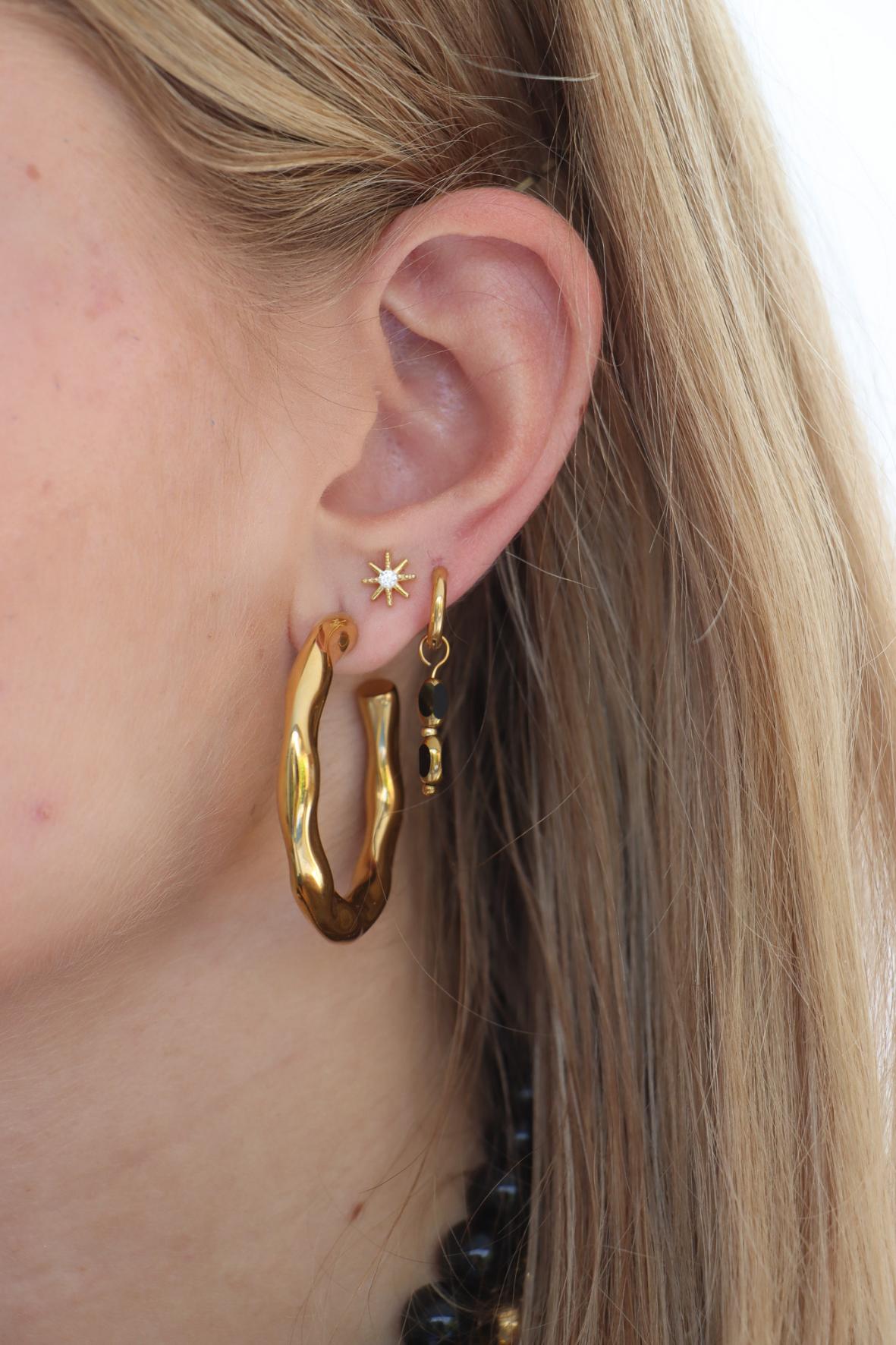 Rough hoop gold