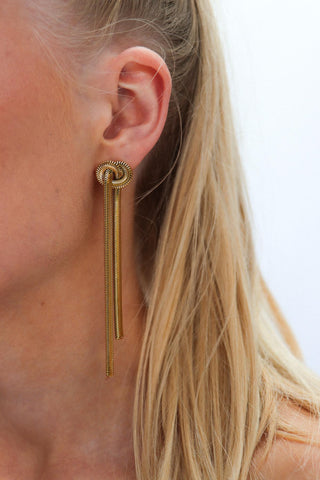 Knot snake hoop gold