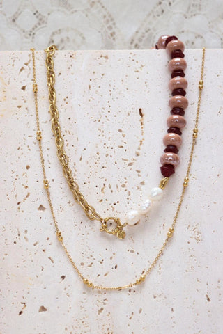 Long dots necklace gold