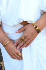 Waves bracelet gold