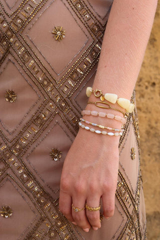 Butter yellow bracelet gold