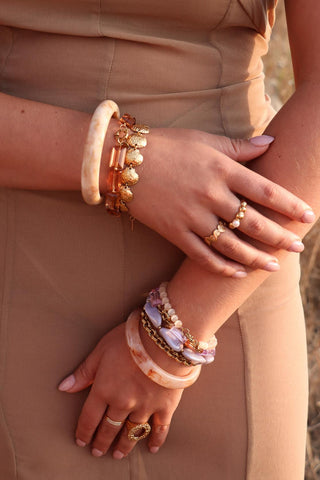 Big shell bracelet gold