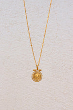 Olea necklace gold
