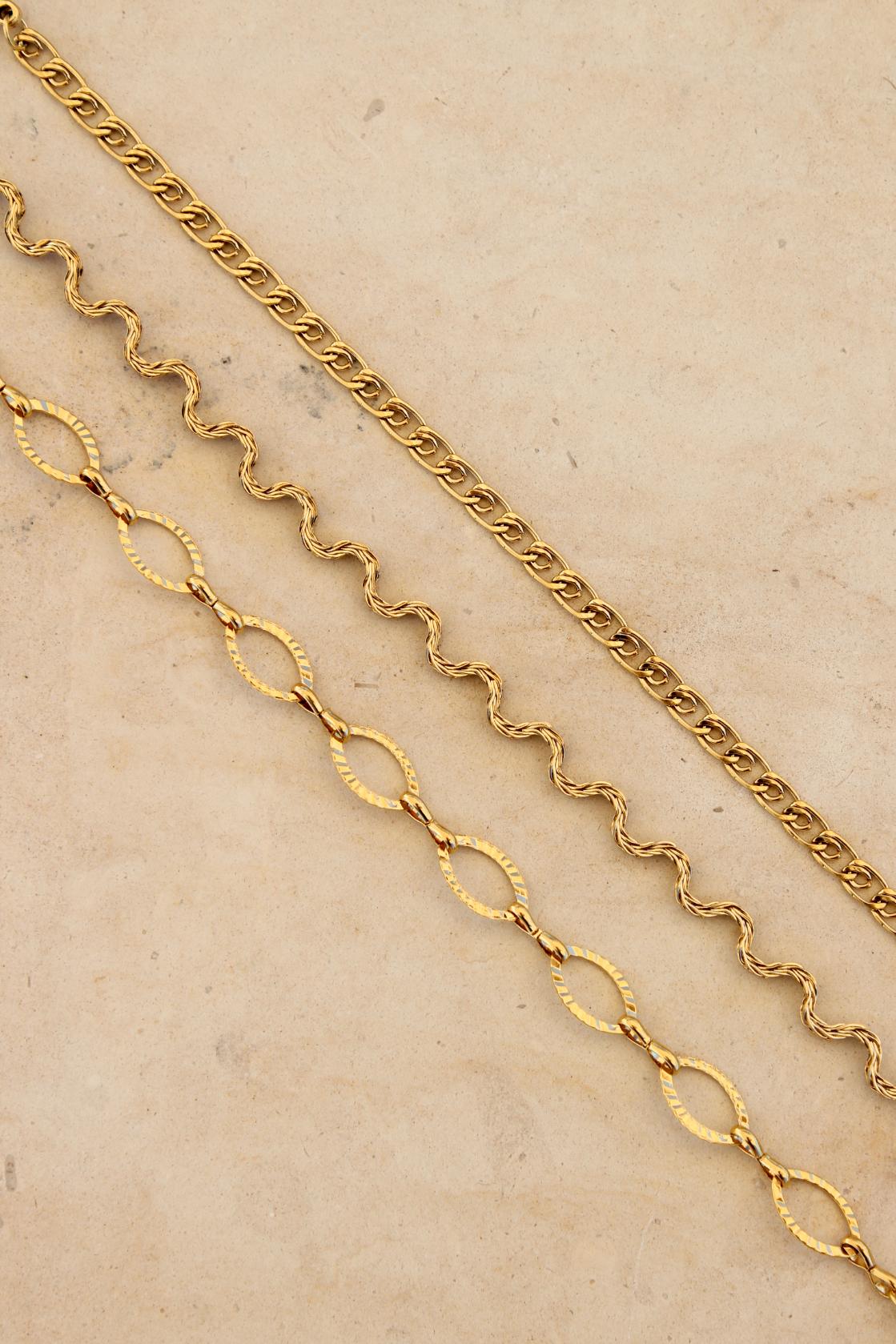 Waves necklace gold