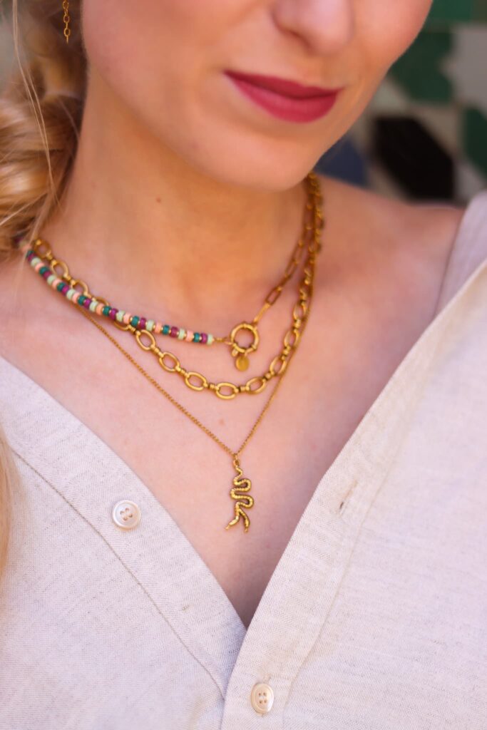 Jasmine necklace gold