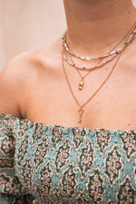 Open heart necklace gold