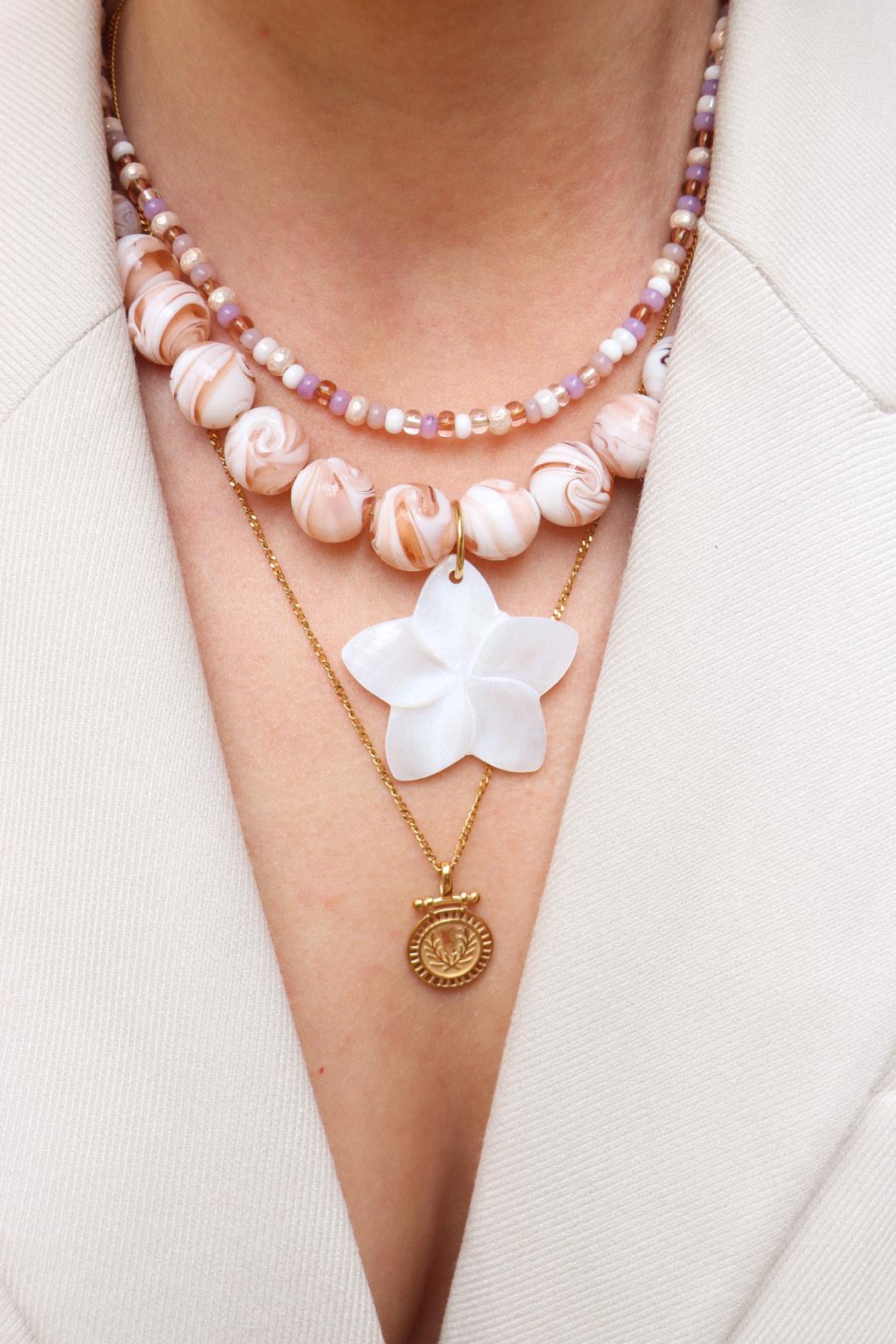 White flower charm gold
