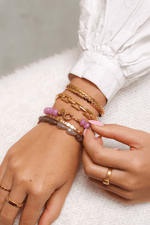 Queen of cubes bracelet gold