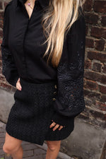 Yaslisana ls shirt - black