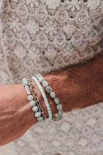 Grey square bracelet silver