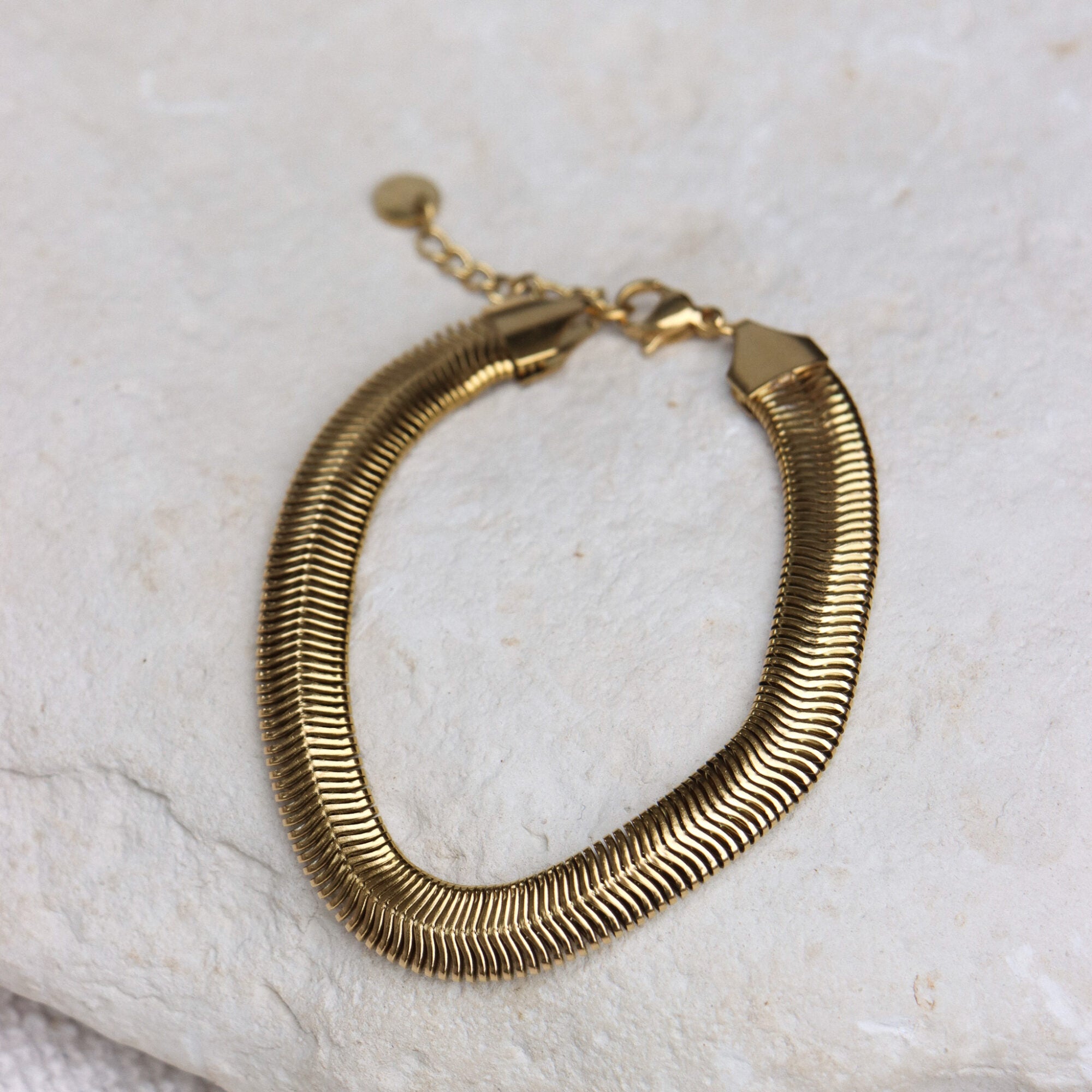 Flat snake bracelet gold