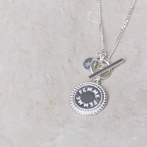 Femme necklace silver