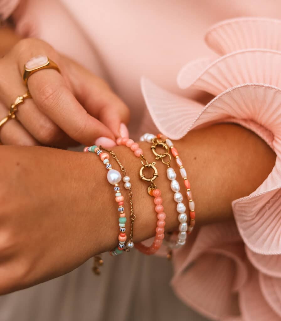 Coral Terra bracelet gold