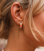 Single Baby shell hoop gold