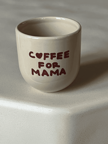 Sisi cup coffee for mama