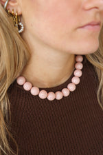 Bare blush necklace gold