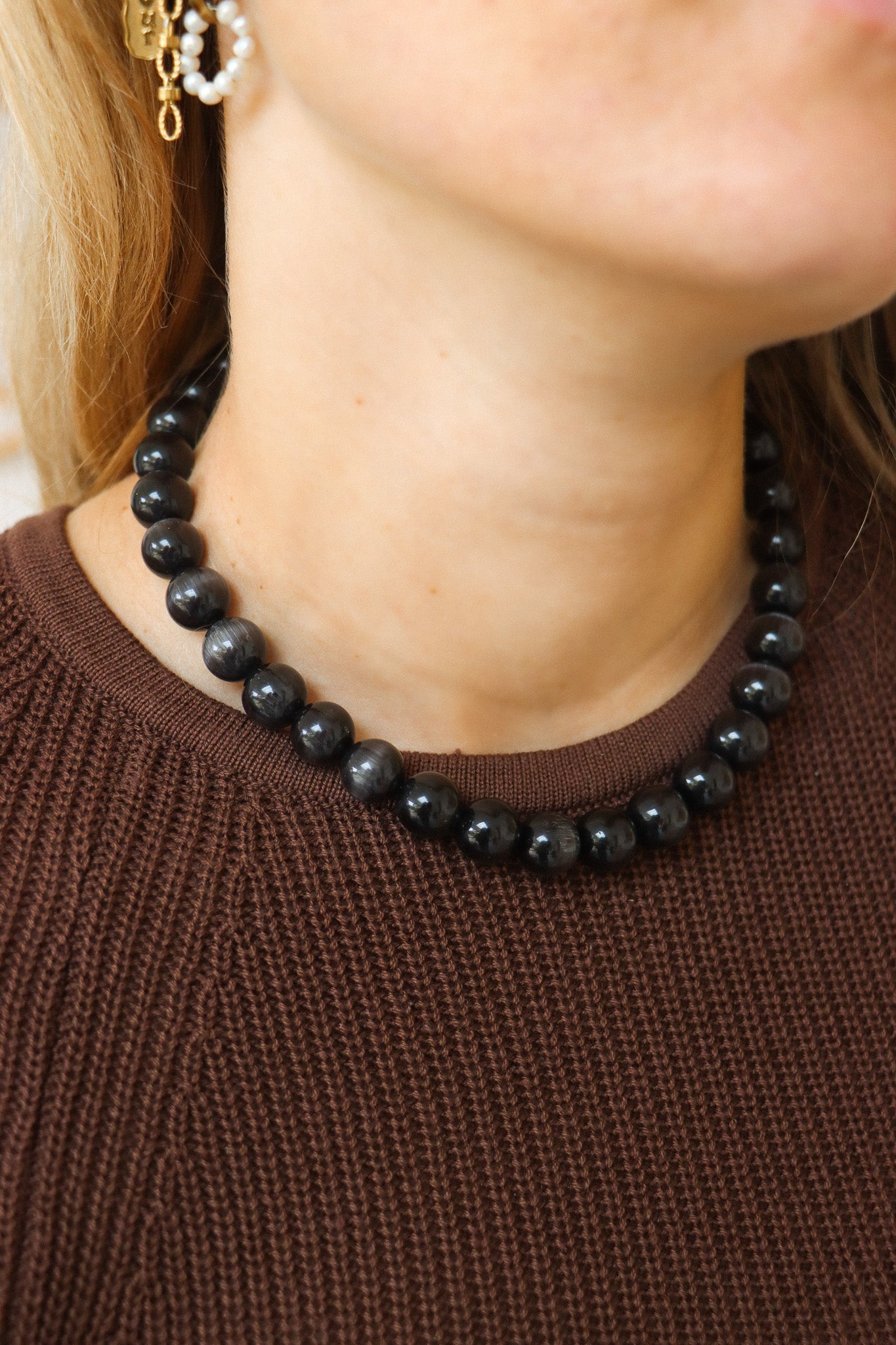 Noir mood necklace gold