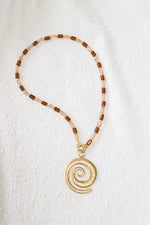Luna brown necklace gold