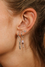 Single wobbly hoop silver