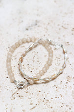 Beige cat eye bracelet silver