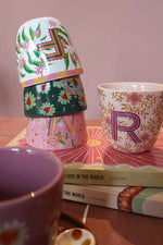 Letter cup