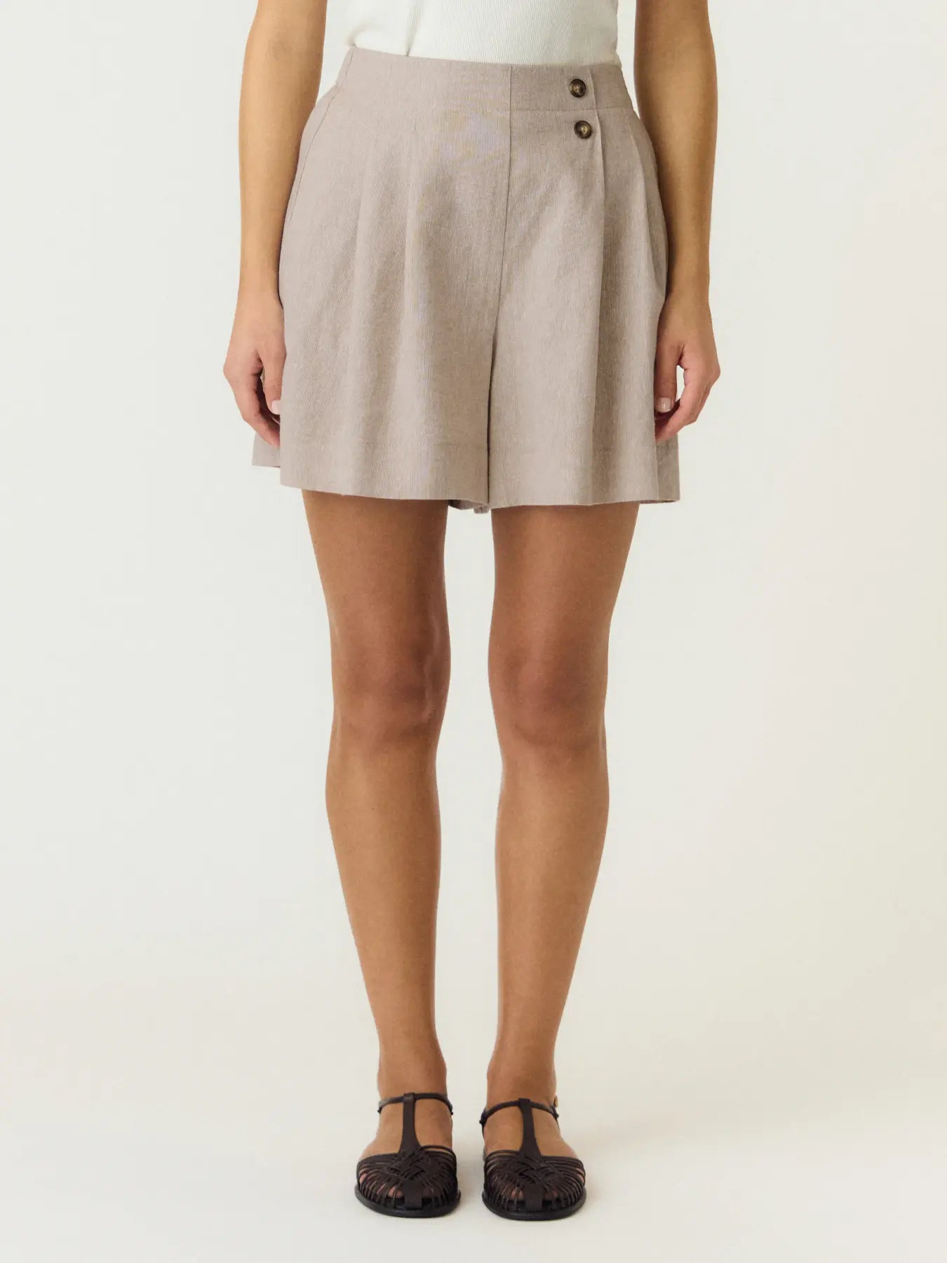 Yasusuma hw linen blend shorts - white pepper