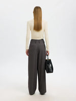 Slflina land ls high neck top - egret