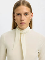 Slflina land ls high neck top - egret