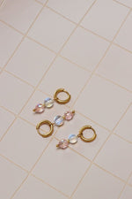 Single ocean glow hoop gold