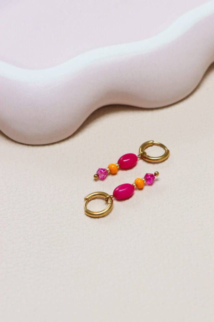 Single sun kissed hoop gold